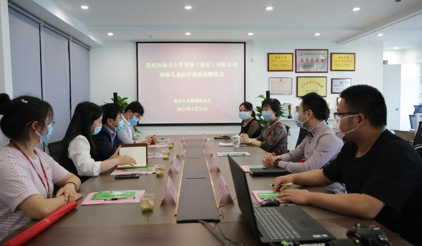 香港澳门研究生资料网站和总监变前台获赔26万 与总监变前台获赔26万元
