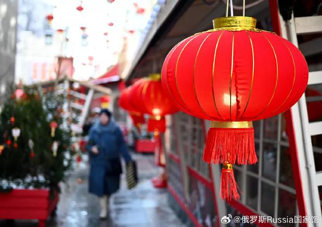 今晚澳门9点35分开什么生肖和俄一桥梁被炸坍塌与俄罗斯桥梁坍塌
